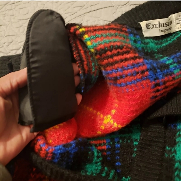 Vintage Tartan Plaid Red blue green Button Cardigan - Picture 13 of 16